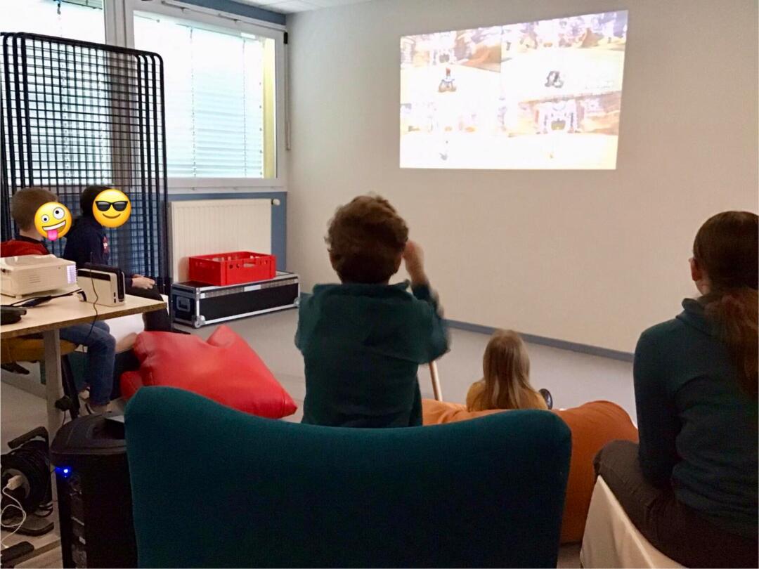 enfants participant à l'animation