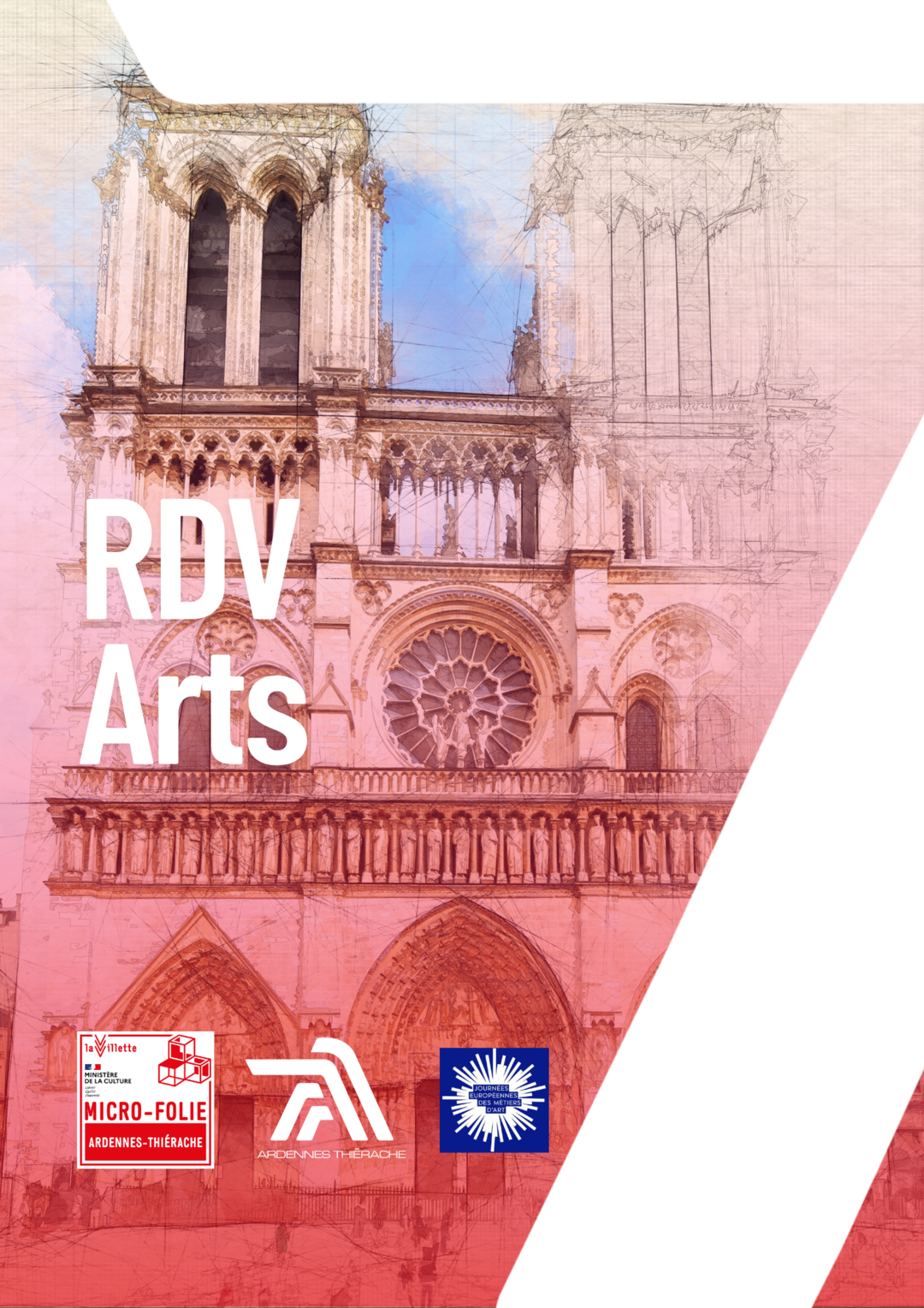 plongez dans la restauration de notre dame de paris avec la microfolie