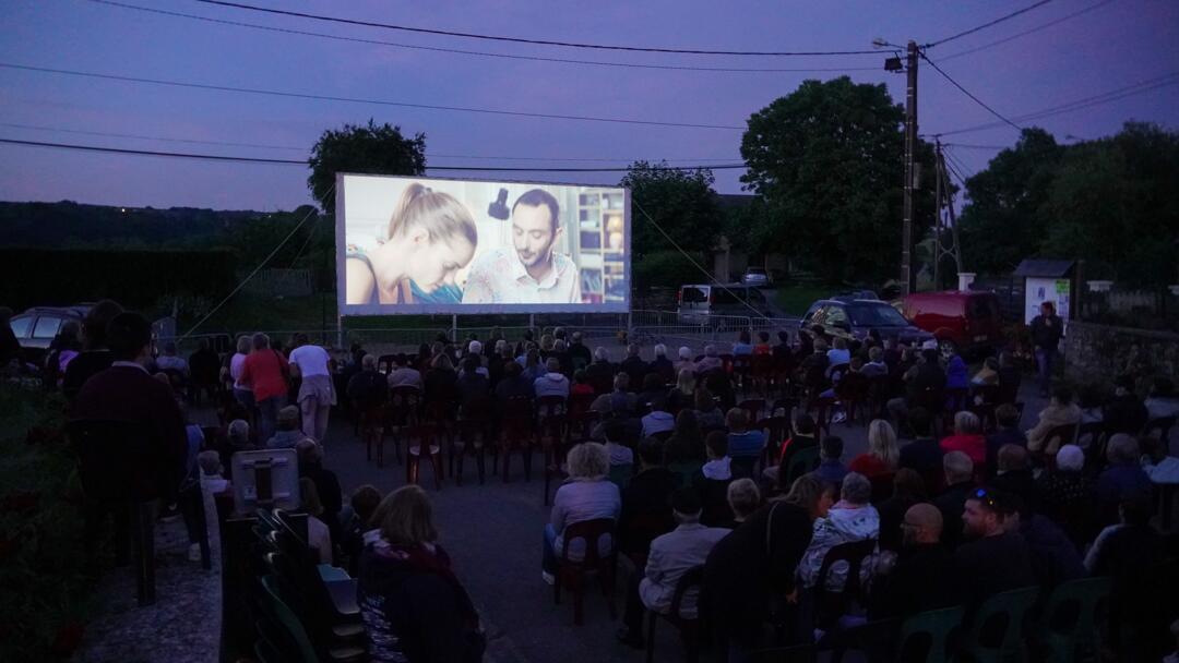 Inauguration cinema en plein air Chilly