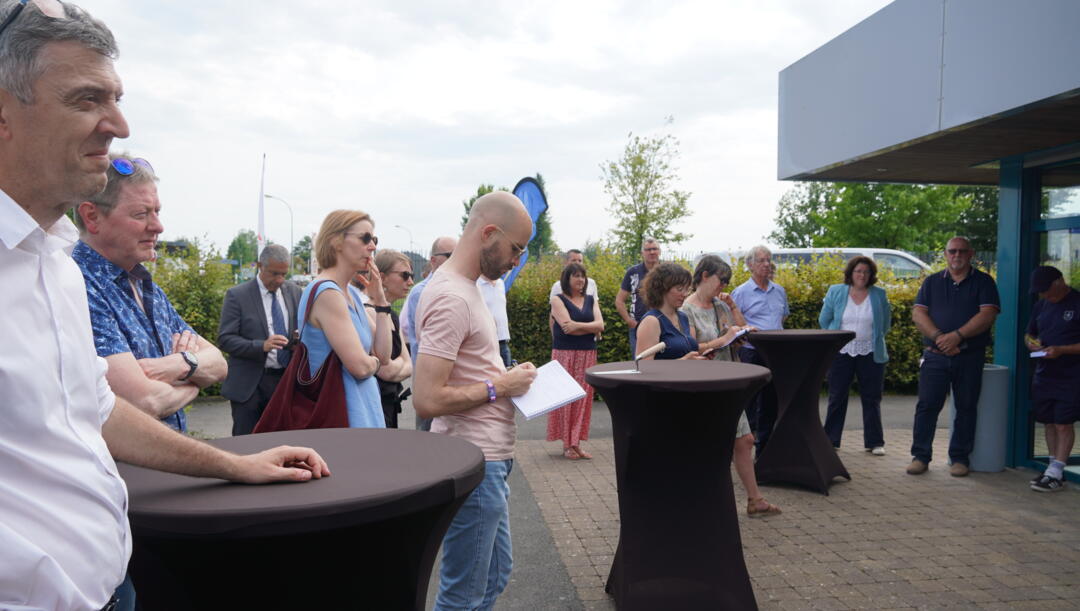 Pose première pierre cuisine centrale 4