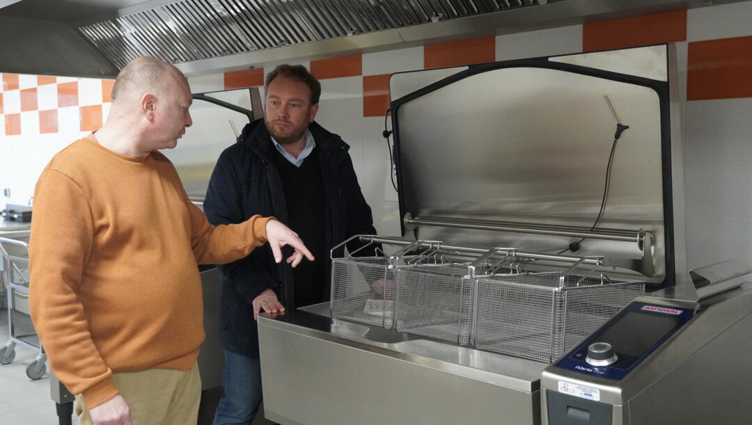 visite des équipements de la cuisine centrale