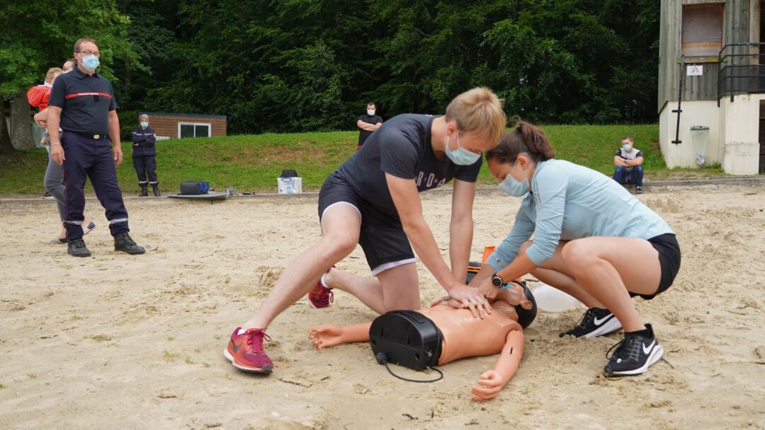 Rencontre sapeur pompier et nageur sauveteur etang de la motte