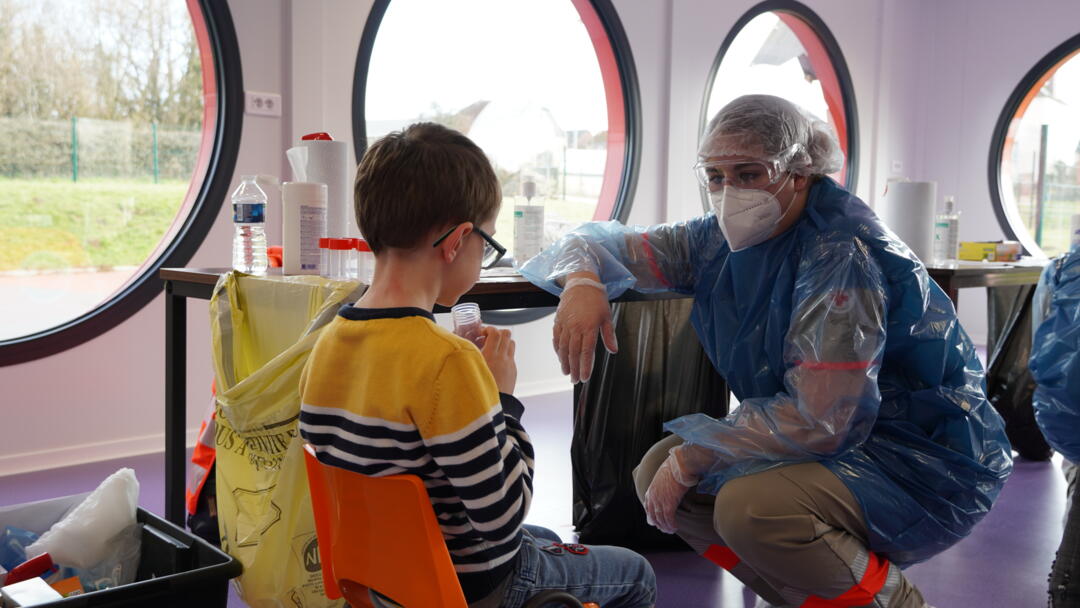 test salivaire covid Eteignieres

