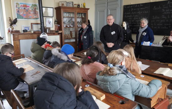 conseil communautaire jeunes au musée de l'école d'hier