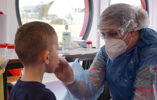 test salivaire covid Eteignieres
